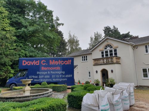 Click Here To Enlarge This Photo Of Metcalf and Lee Removals & Storage