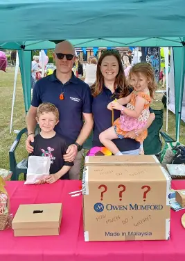 Click Here To Enlarge This Photo Of Metcalf and Lee Removals at the Keyworth Show 2026